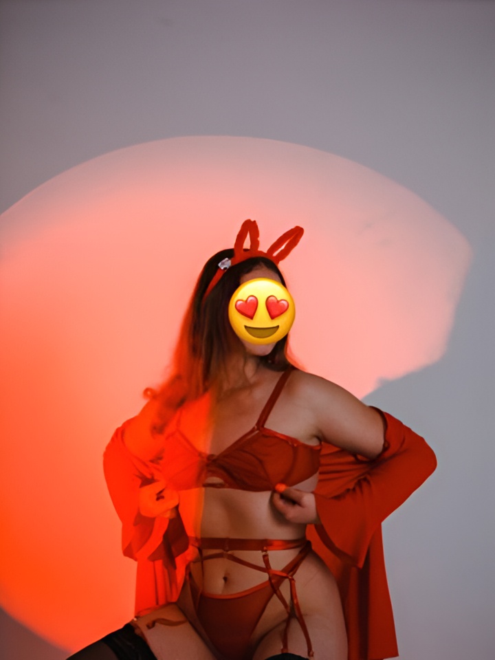 Индивидуалка Амина, доступна для личного знакомства от 10000 руб