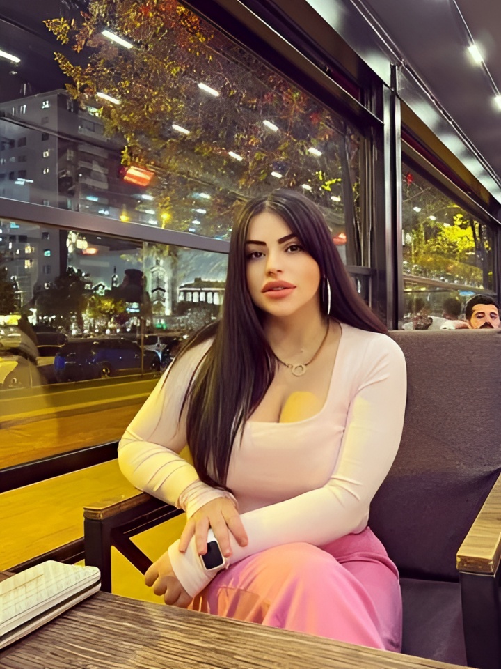 Роза привлекальеная девушка из Кондрово цена от 1500 руб