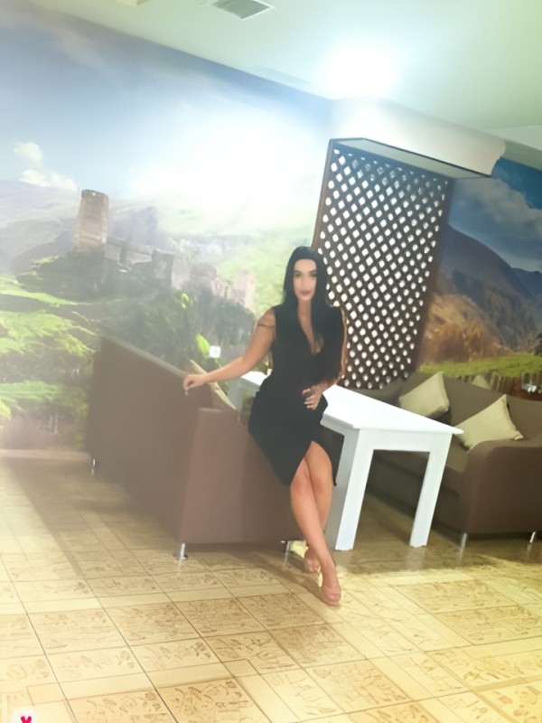 Инга привлекательная девушка из Кондрово цена от 1500 руб