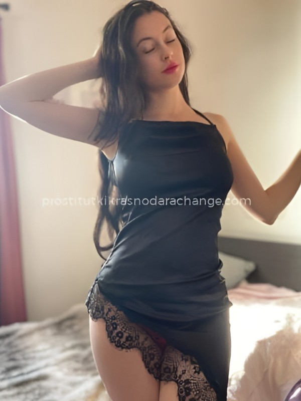 Серафима привлекательная девушка из Кондрово цена от 10000 руб