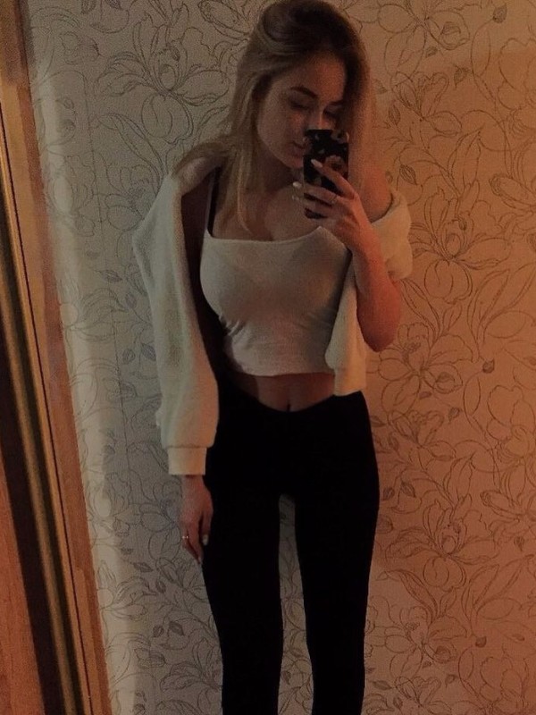 Виола привлекательная девушка из Кондрово цена от 3500 руб