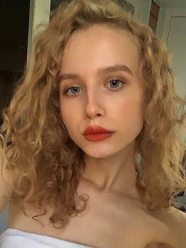 Ника привлекательная девушка из Кондрово цена от 3000 руб