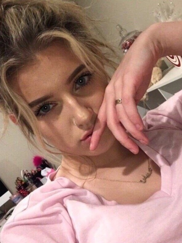 Ольга привлекательная девушка из Кондрово цена от 3500 руб