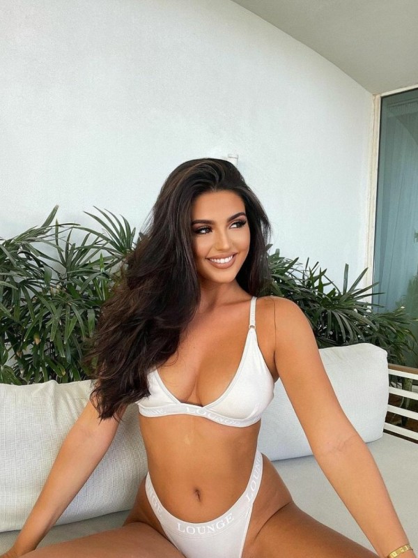 Лика привлекательная девушка из Кондрово цена от 3000 руб