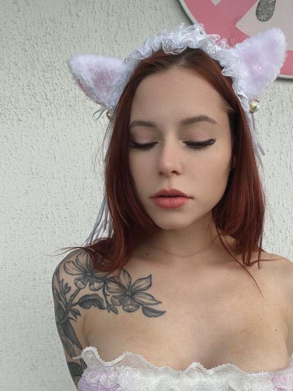 Мирабелла привлекательная девушка из Кондрово цена от 5000 руб